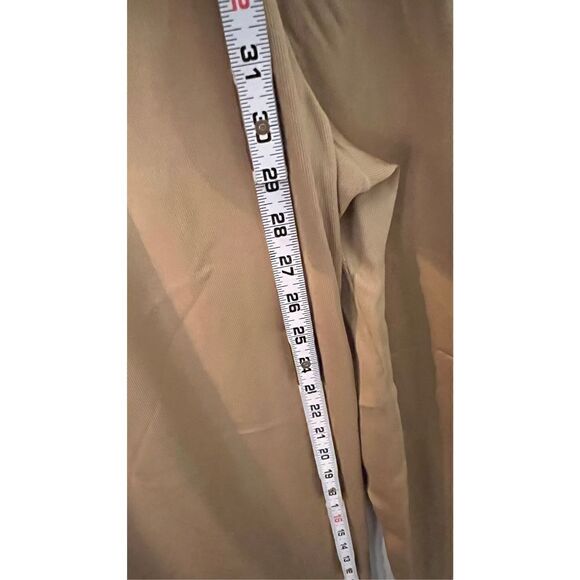 DUE PER DUE WOMENS SILK TAN PANTS SLACKS WOMENS SIZE 4 - Picture 7 of 8